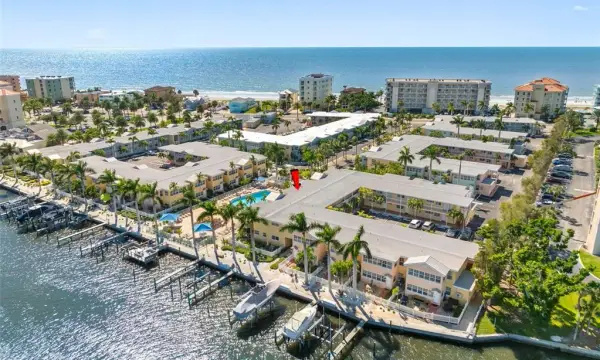 19417 Gulf Boulevard, Unit B204, Indian Shores, FL, 33785
