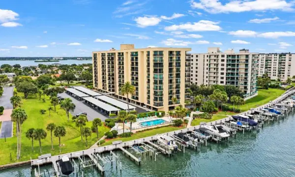 690 Island Way, Unit 606, Clearwater, FL, 33767