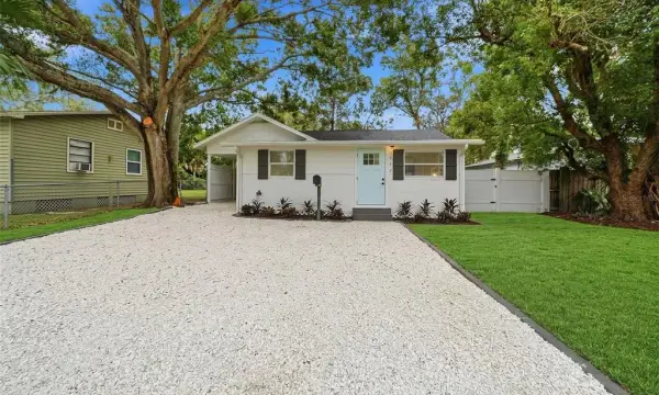 1752 42nd Street S, St Petersburg, FL, 33711