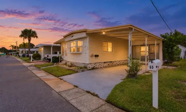 65 Schooner Drive, Unit 65, Palm Harbor, FL, 34683