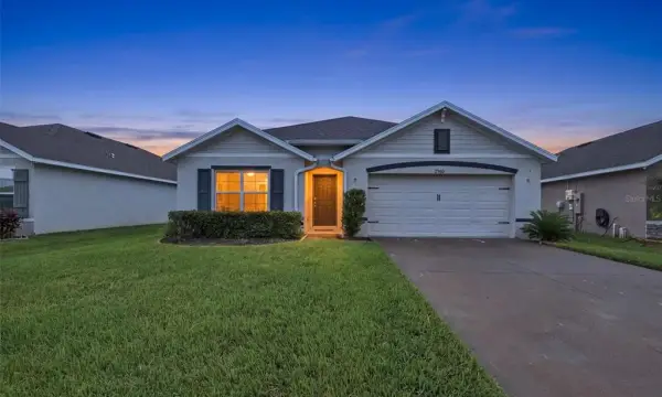 7980 Broad Pointe Drive, Zephyrhills, FL, 33540