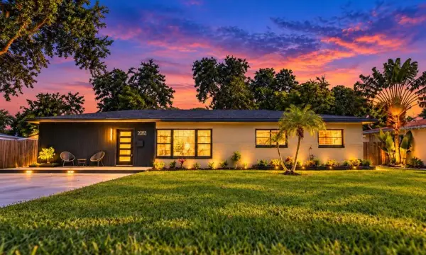 2003 75th Way N, St Petersburg, FL, 33710