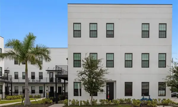 2724 5th Avenue S, St Petersburg, FL, 33712