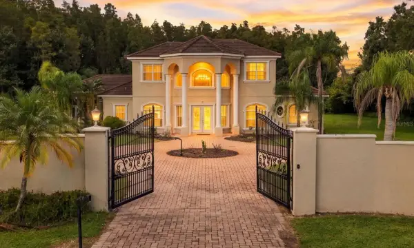 19153 Geraci Road, Lutz, FL, 33558