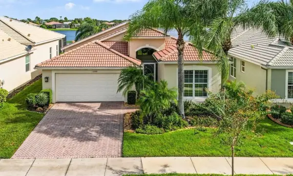 15910 Golden Lakes Drive, Wimauma, FL, 33598