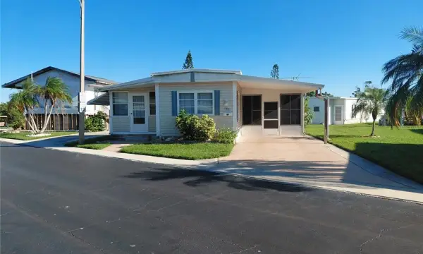 10399 67th Avenue, Unit #135, Seminole, FL, 33772