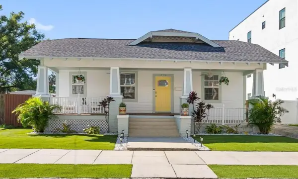 210 W Euclid Avenue, Tampa, FL, 33602