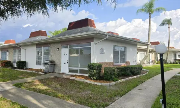 4365 Tahitian Gardens Circle, Unit E, Holiday, FL, 34691