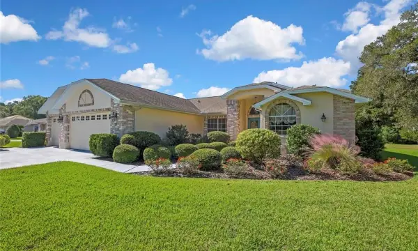 75 W Cypress Boulevard, Homosassa, FL, 34446