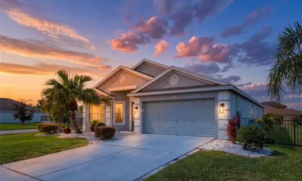 7619 Crescent Palm Drive, Wesley Chapel, FL, 33545