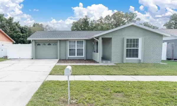 9402 Attenbury Drive, Tampa, FL, 33615