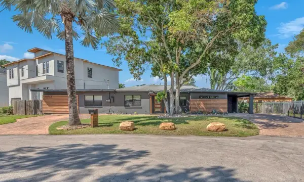 3003 W Meadow Street, Tampa, FL, 33611