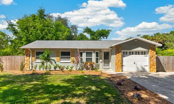 120 Orange Avenue N, St Petersburg, FL, 33710