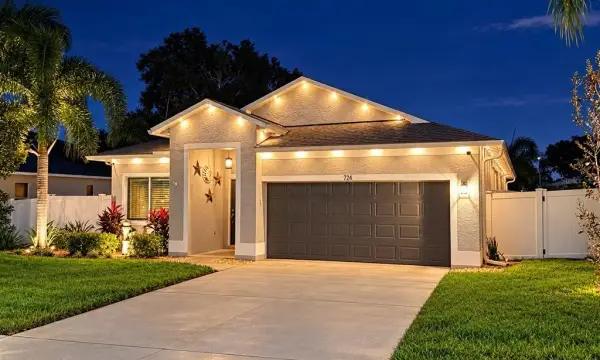 724 Sandy Hills Avenue, Tarpon Springs, FL, 34689