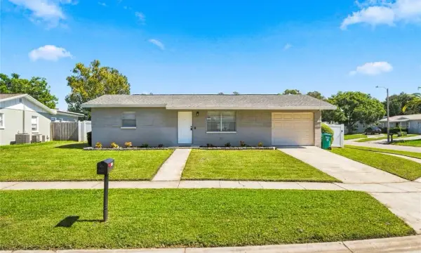9453 Golden Grove Street, Seminole, FL, 33772