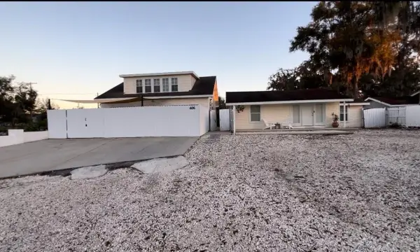 406 Seminole Lake Boulevard, Plant City, FL, 33563