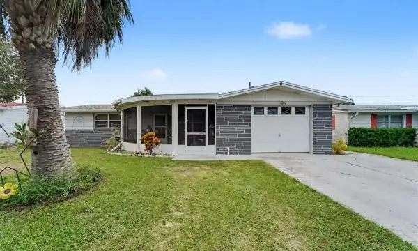 2049 Maureen Drive, Holiday, FL, 34690