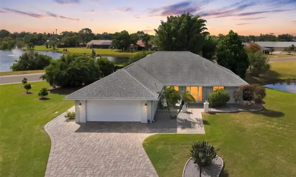 1902 E View Drive, Sun City Center, FL, 33573