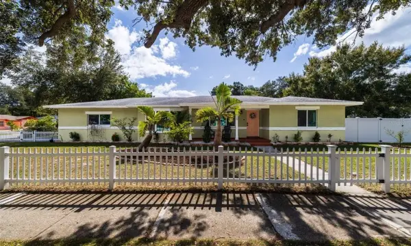 1825 Cleveland Street, Clearwater, FL, 33765