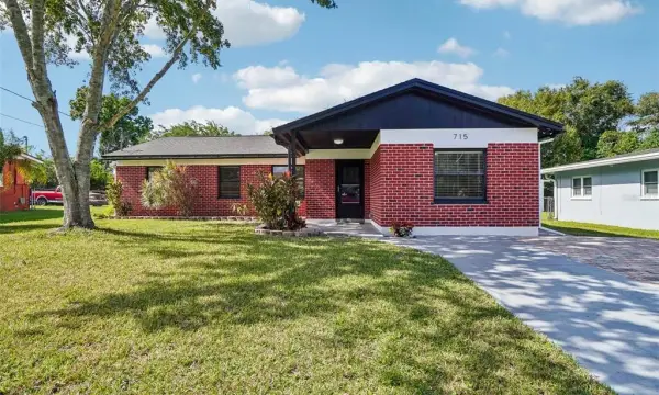 715 Papaya Drive, Tampa, FL, 33619