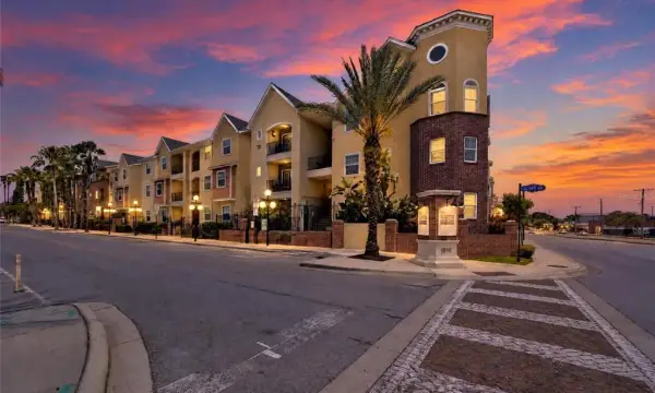 2010 E Palm Avenue, Unit 14217, Tampa, FL, 33605