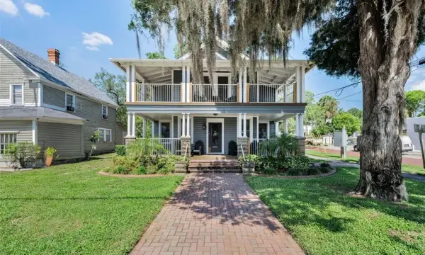133 N Pinellas Avenue, Tarpon Springs, FL, 34689