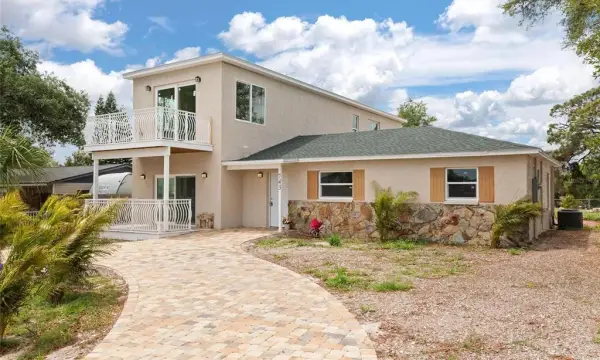 743 Bayshore Drive, Tarpon Springs, FL, 34689