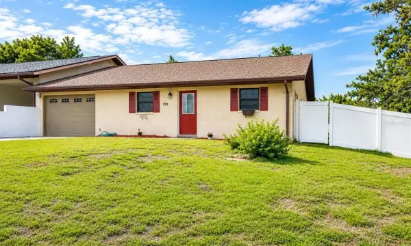 700 W Dampier Street, Inverness, FL, 34450