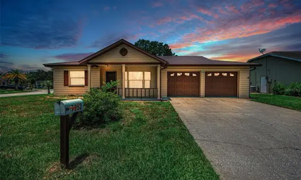 7952 Foxwood Drive, New Port Richey, FL, 34653