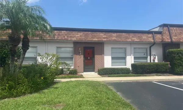 6050 Chesham Drive, Unit 6, New Port Richey, FL, 34653