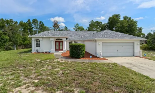 7401 Blackbird Avenue, Weeki Wachee, FL, 34613