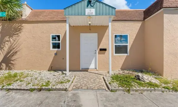 6310 Providence Circle, Unit 4, New Port Richey, FL, 34652