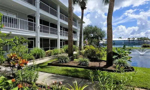 2210 Vista Del Sol Condo, Unit 520, Lutz, FL, 33558