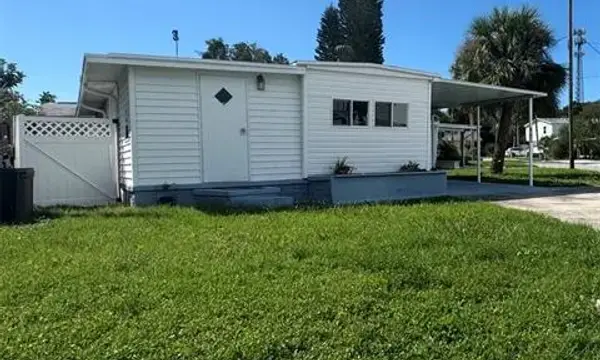 802 River View Lane, Tarpon Springs, FL, 34689
