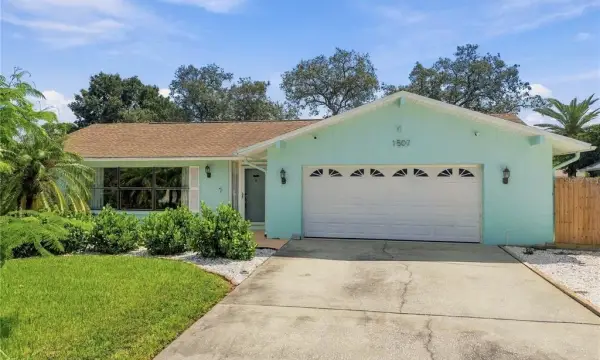 1507 Poinsettia Avenue, Tarpon Springs, FL, 34689