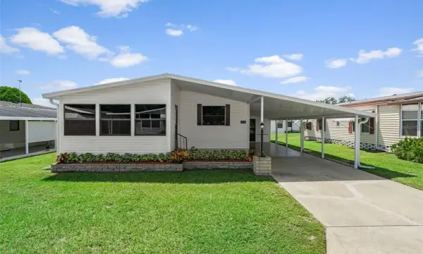 35106 Mcculloughs Leap, Zephyrhills, FL, 33541