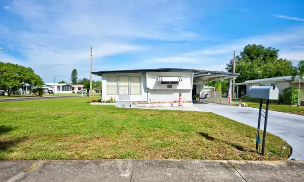 76 Liberty Way, Unit 5, Palm Harbor, FL, 34684