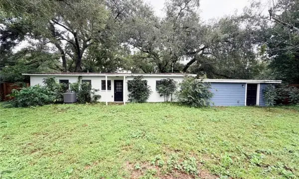 2003 E Clinton Street, Tampa, FL, 33610