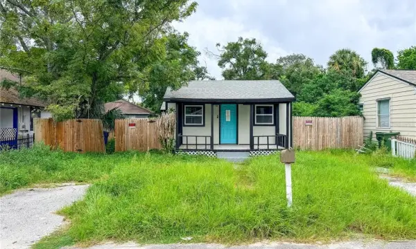 8308 N Mulberry Street, Tampa, FL, 33604