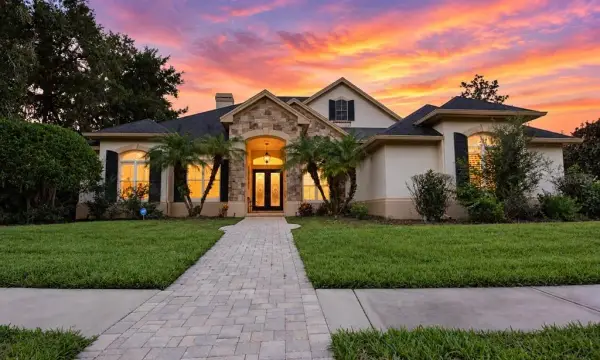 918 Shoals Landing Drive, Brandon, FL, 33511
