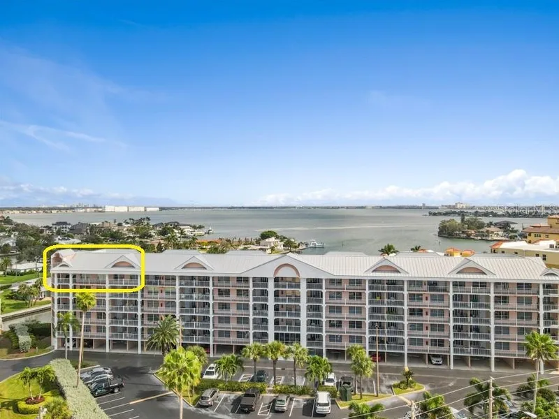 5445 Gulf Boulevard, Unit Ph1, St Pete Beach, FL, 33706