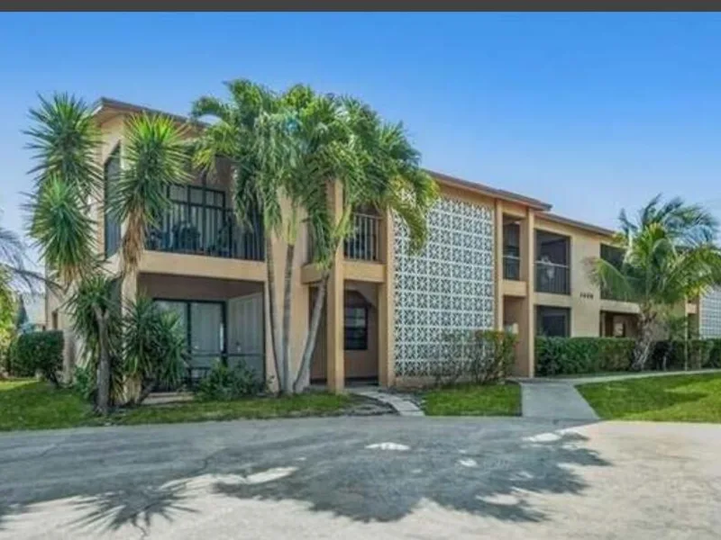 1409 Lake Avenue 6, Lake Worth Beach, FL 33460