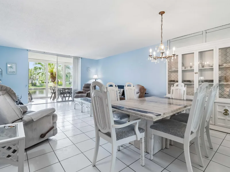 1024 SE 5th Avenue 107, Dania Beach, FL 33004