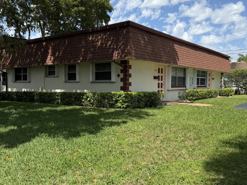 3225 NE 21st Avenue 7, Lighthouse Point, FL 33064