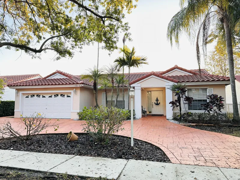 1761 SW 135th Way, Miramar, FL 33027