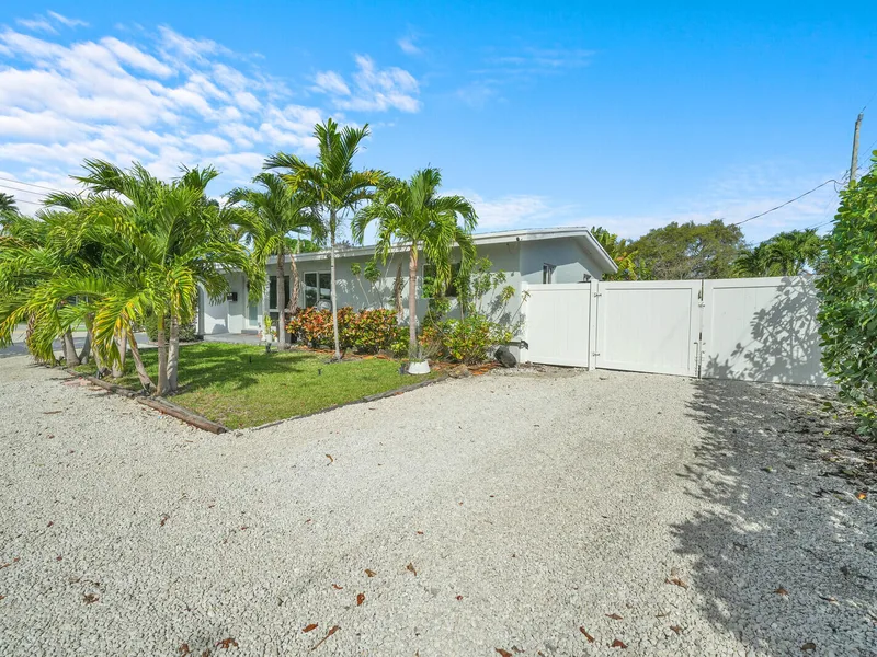 2824 NW 6th Avenue, Wilton Manors, FL 33311