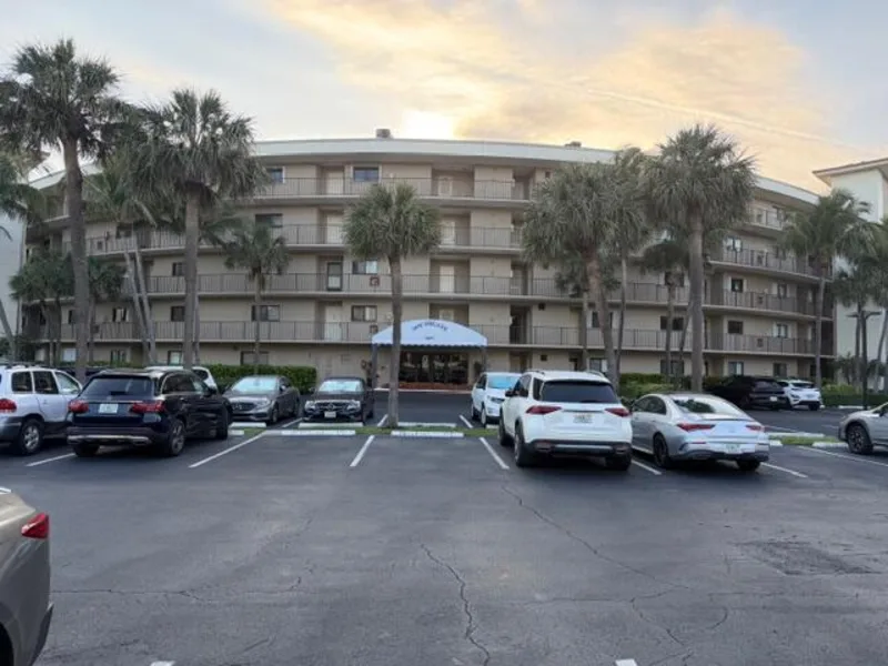 3605 S Ocean Boulevard, South Palm Beach, FL 33480