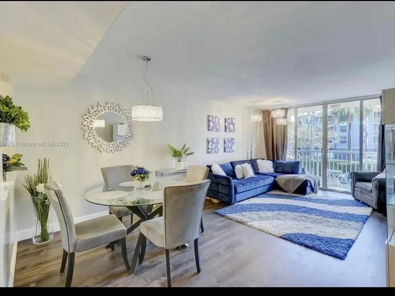 1350 SE 3rd Avenue 211, Dania Beach, FL 33004