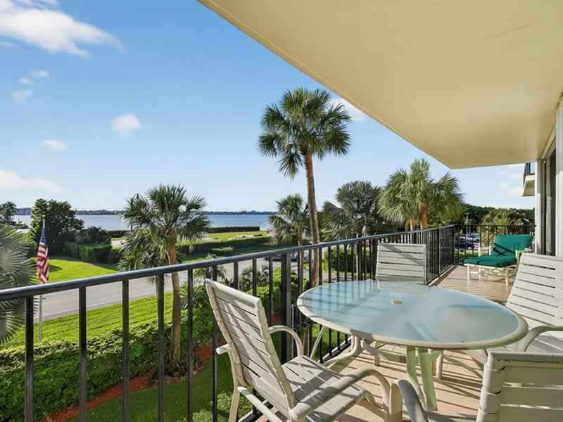 3460 S Ocean Boulevard 2090, Palm Beach, FL 33480