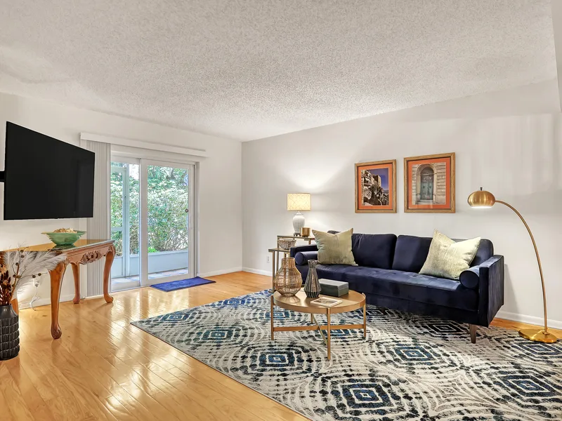 1100 Surf Road 104, Singer Island, FL 33404